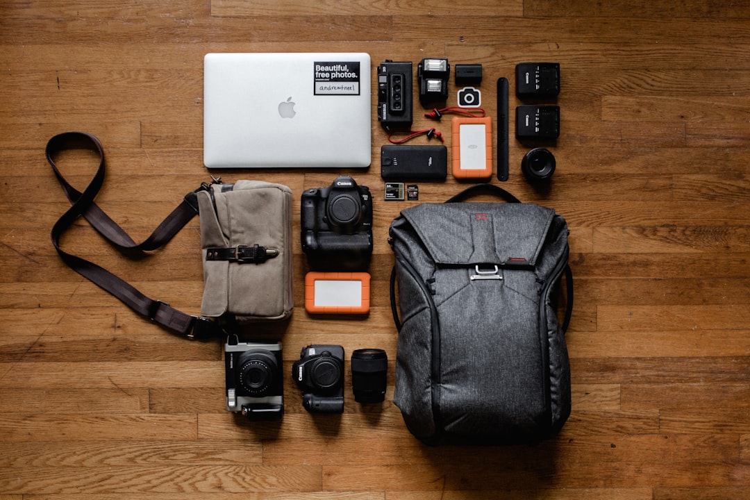 Top 10 Must-Have Accessories for Aspiring Photographers Top 10 Must-Have Accessories for Aspiring Photographers